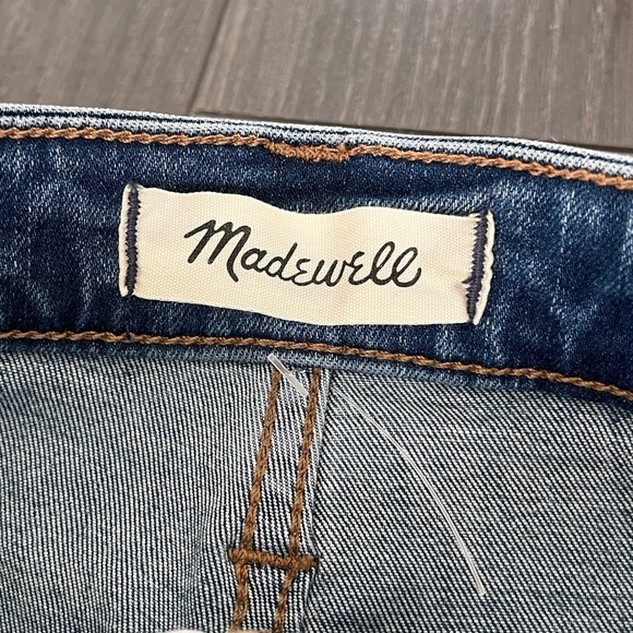 MADEWELL| CURVY STOVEPIPE HIGH RISE JEANS - Picture 3 of 10